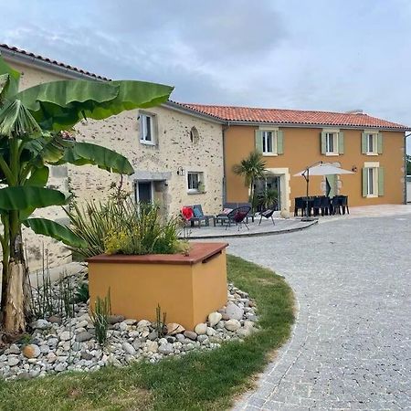 Gite La Vie En Couleur 14 Personnes Saint-Paul-en-Gâtine Εξωτερικό φωτογραφία
